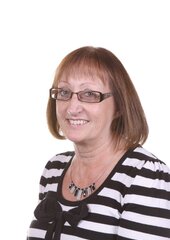 Mrs G Griffiths 